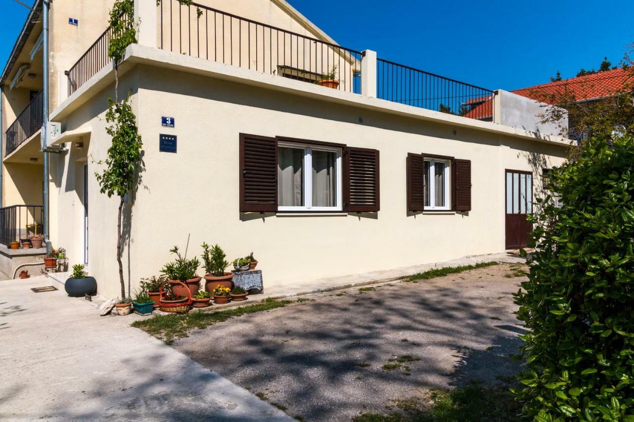 Apartment Jurasin Каштела Экстерьер фото
